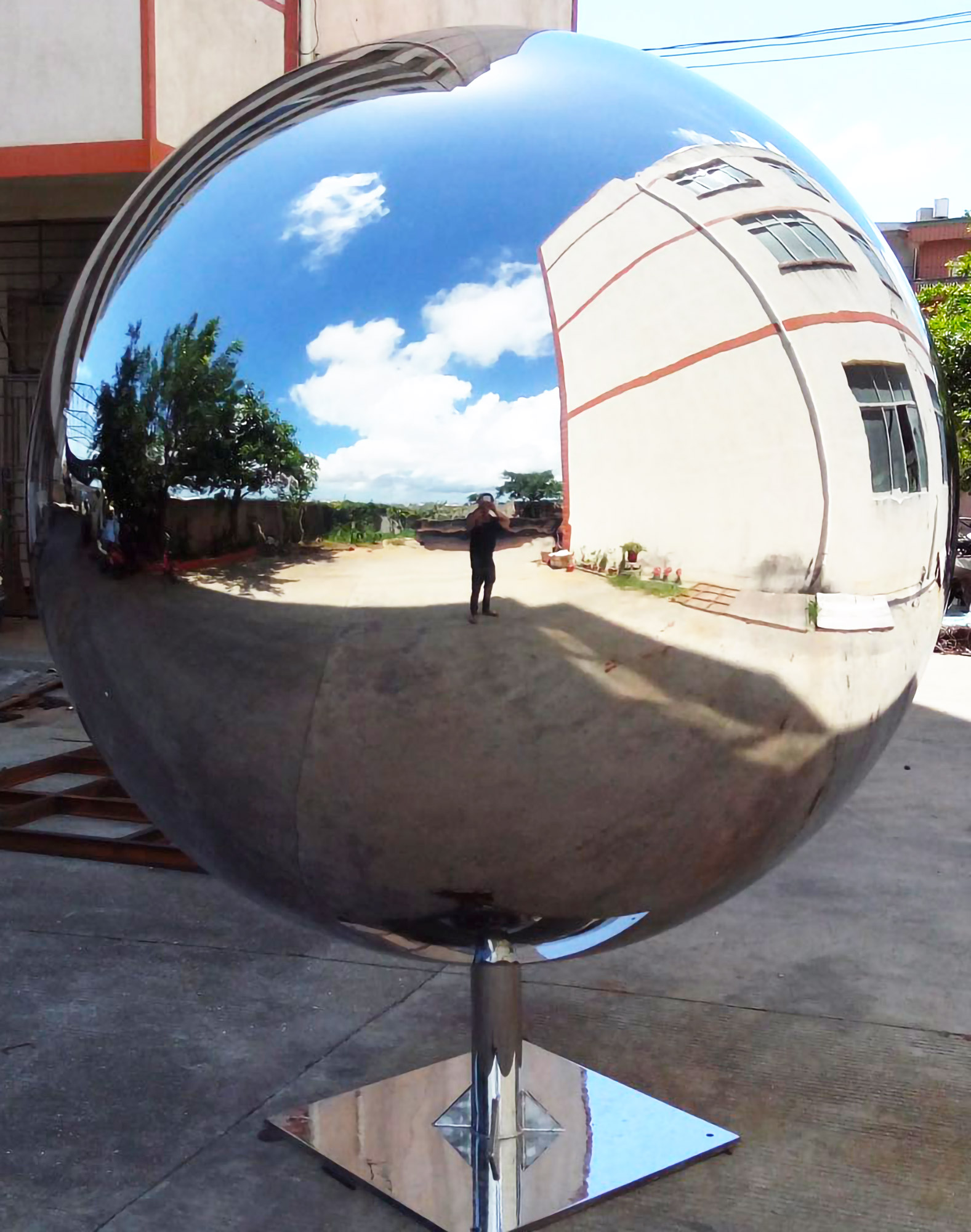 Large Stainless Steel Mirror Polished Sphere Hollow Round Ball Garden Ornament 
